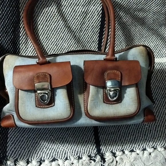 Dooney & Bourke Handbags - Dooney and Bourke